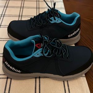 Women’s Reebok work shoes 8.5